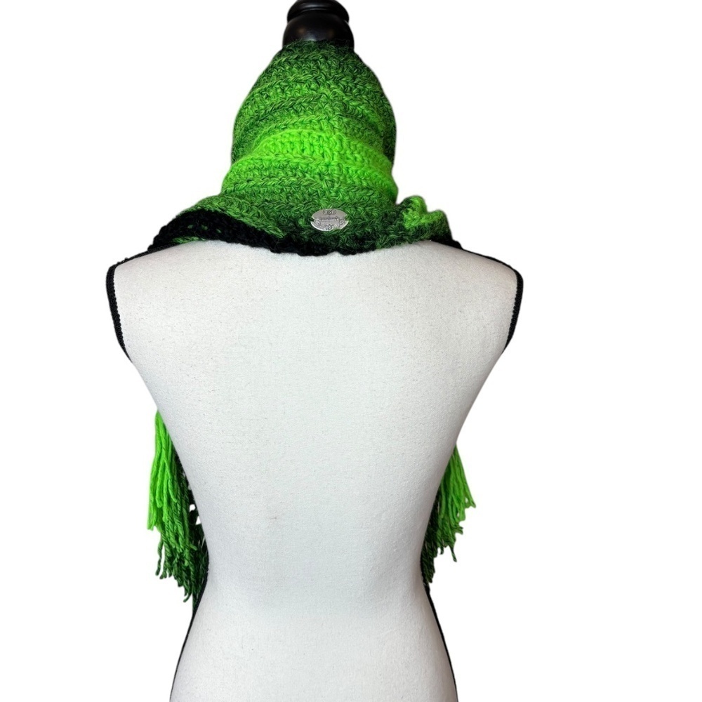 Handcrafted Crochet Cowl Neck Scarf With Fringe New Handmade by Seller Knit - Picture 9 of 16